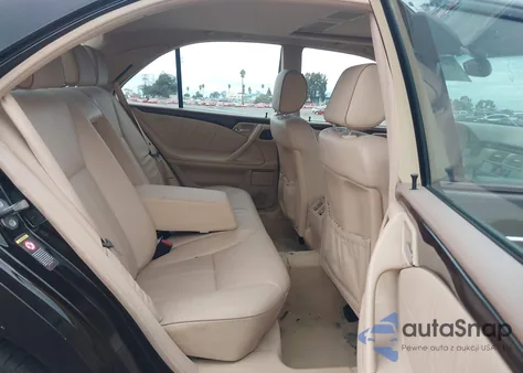 2001 Mercedes-Benz E 430 z USA, uszkodzony, nr VIN WDBJF70J71X050146